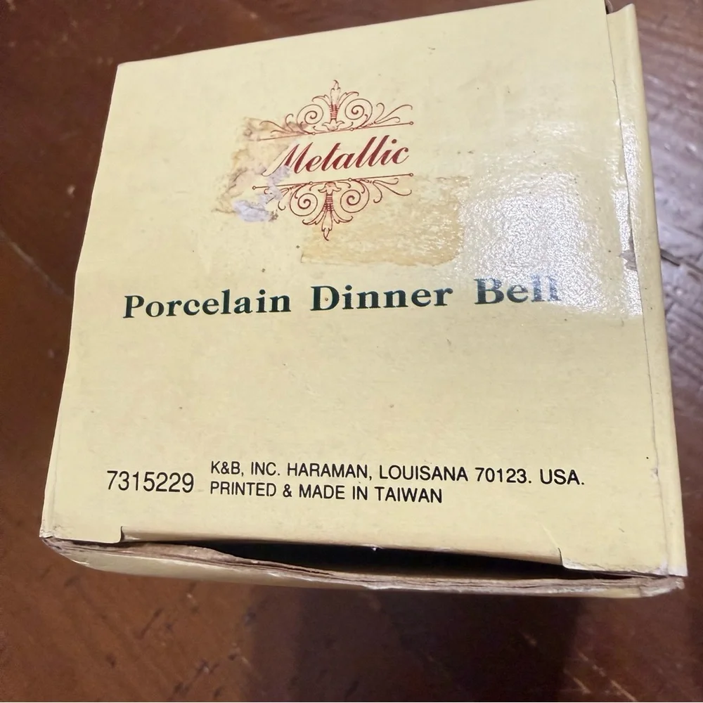 K&B porcelain dinner
